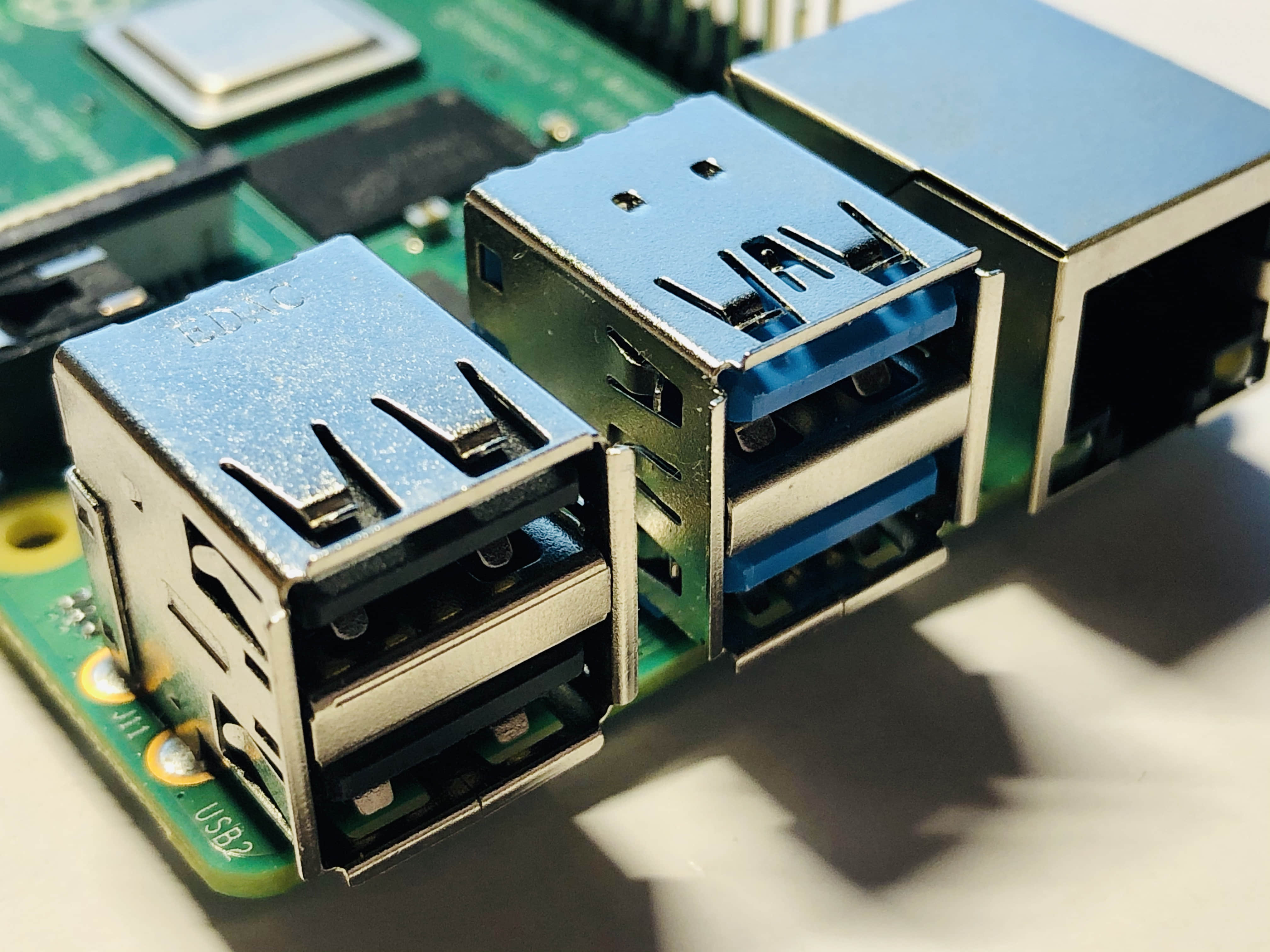 Arm 投资树莓派 加深双方跨界合作